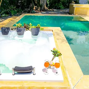  Сasa de vacaciones Luxury In Aguacatala