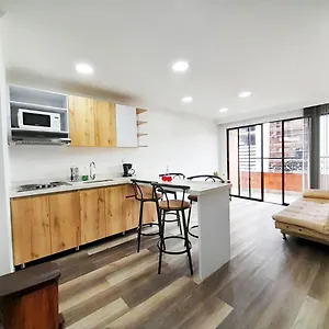  Apartamento En Laureles