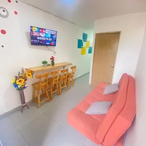  Apartamento 22 3 Con Balcon En Laureles Estadio